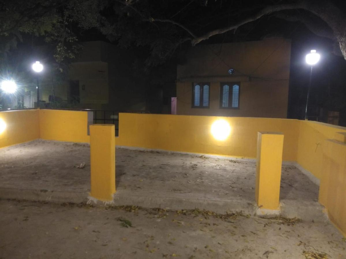 Nks Homestay Puducherry Zewnętrze zdjęcie