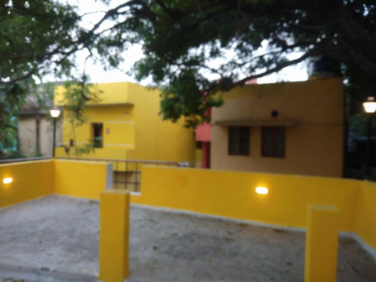 Nks Homestay Puducherry Zewnętrze zdjęcie