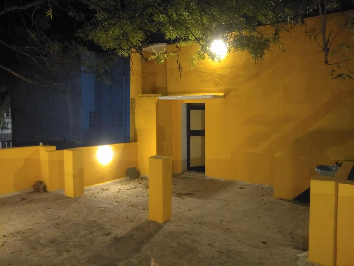 Nks Homestay Puducherry Zewnętrze zdjęcie