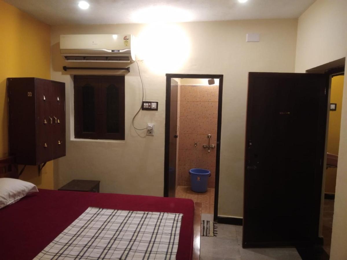 Nks Homestay Puducherry Zewnętrze zdjęcie