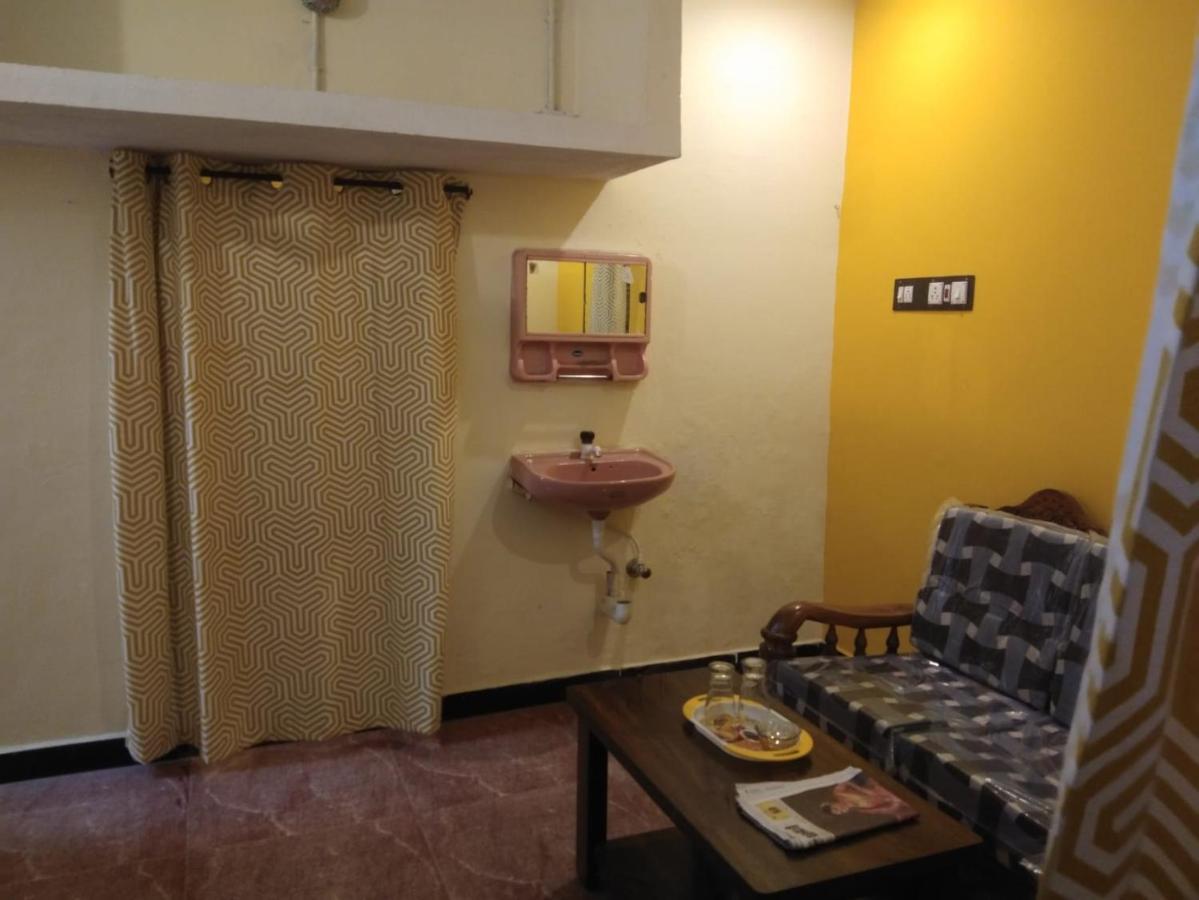 Nks Homestay Puducherry Zewnętrze zdjęcie